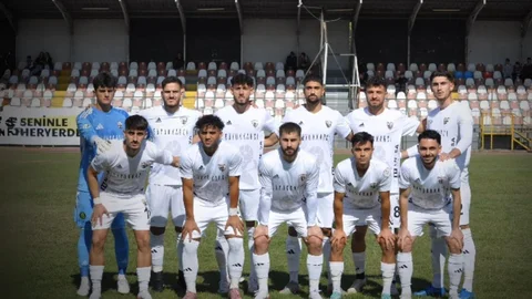 Manisa'da Somaspor, kötü gidişatı durdurmak için sahaya çıkıyor