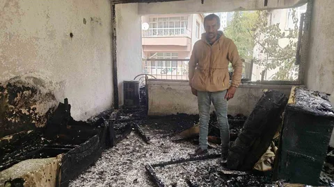 Kayseri'de yangında evi yanarak kullanılamaz hale gelen baba hayırseverlerden yardım istedi.