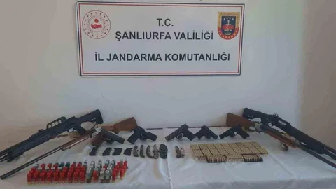 Şanlıurfa'da düğün sırasında havaya ateş açan 4 kişi gözaltına alındı.