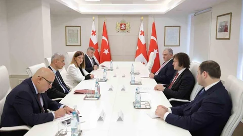 Sağlık Bakanı Tiflis’te önemli bir mutabakat zaptı imzaladı