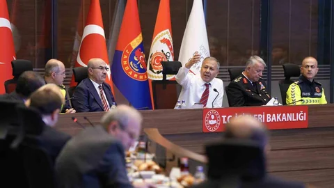 Ankara'da yeni trafik kanunu düzenlemeleri.