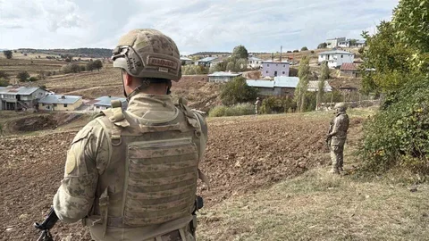 Sivas’ta komşusunu öldüren zanlı yaralı olarak ele geçirildi