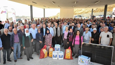 Büyükşehir’den Üretimin Kalbini Attıran Çiftçilere Tarımsal Destek