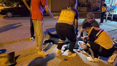 Mersin Tarsus’ta iki ayrı motosiklet kazasında 3 kişi yaralandı, 1'i ağır durumda