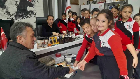 Afyonkarahisar'da Miniklerden Gazze'ye Destek