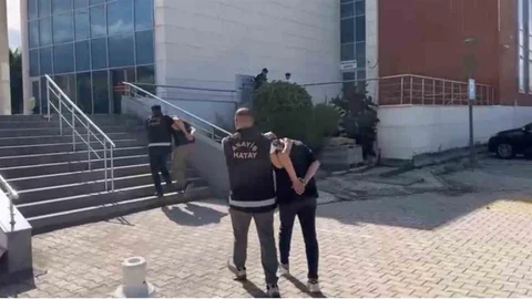 Hatay'da motosiklet hırsızlığı şüphelileri yakalandı