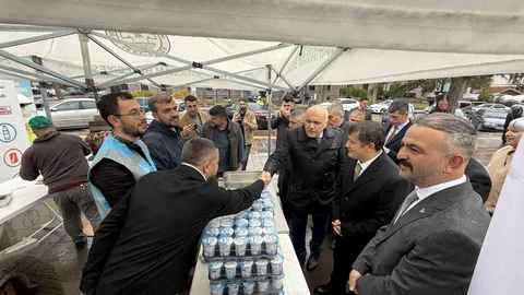 Ankara'da Kızılcahamam'da yardım sergisi açıldı