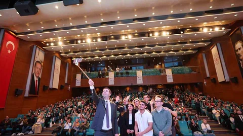 Ankara'da Tıp Öğrencileri Zirvede Bir Araya Geldi