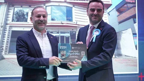 Başiskele'de Başiskele Kart ile ticaret hayatı canlanıyor