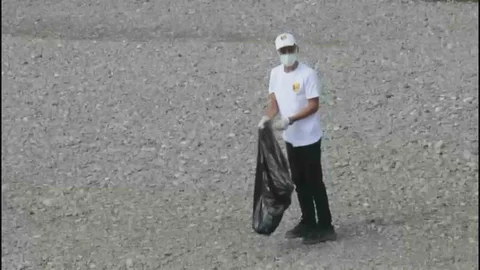 Diyarbakır'da Öğrenciler Çöp Toplama Etkinliği Düzenledi