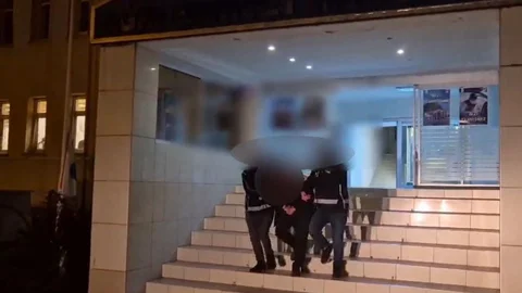 Ağrı'da 21 yıl 8 ay hapis cezası ile aranan firari yakalandı