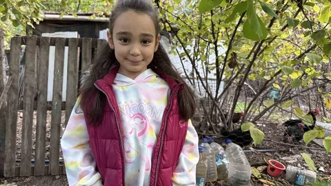 Karabük'te küçük İpek Oğuzhan, yakaladığı tilkiye karşı gösterdiği merhametle dikkat çekti.