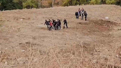 Diyarbakır'da tarlada erkek cesedi bulundu