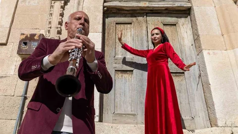 Çemişgezek'te Asırlık Kına Türküsü Seslendirildi