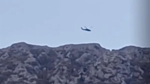 Akseki'de dağda mahsur kalan iki kişi askeri helikopterle kurtarıldı