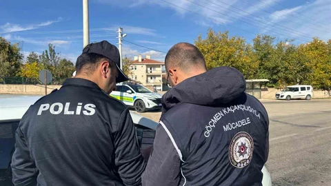 Kırşehir'de düzensiz göç operasyonu