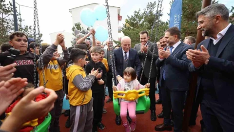 Erzurum'da Üniversiteye Örnek Çocuk Parkı