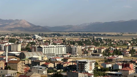 Hakkari'ye 67 yeni hekim kadrosu tahsis edildi