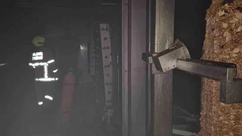 Balıkesir'de fabrika yangını