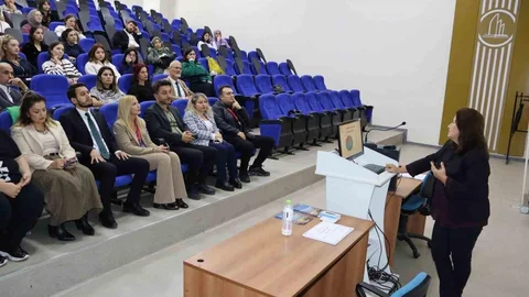 Zonguldak'ta sağlık çalışanlarına yönelik eğitim verildi