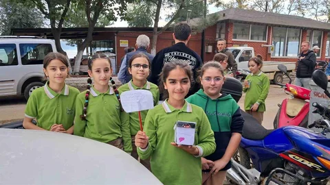 Bursa'da İznikli öğrencilerden Gazze'ye destek etkinliği