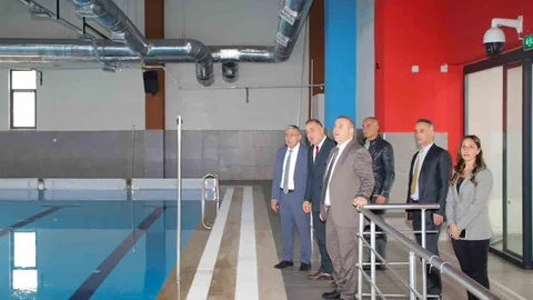 Köşk'te Yüzme Havuzu İncelemesi