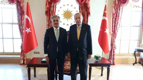 Sakarya'da Başkan Alemdar, Erdoğan ile görüştü