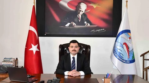 Türkeli Kaymakamı Kandemir görevine başladı