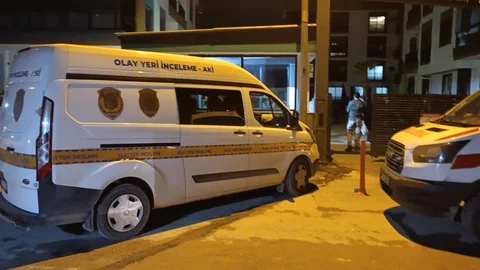 Torbalı’da aile faciası: Genç adam anne ve babasını vurdu