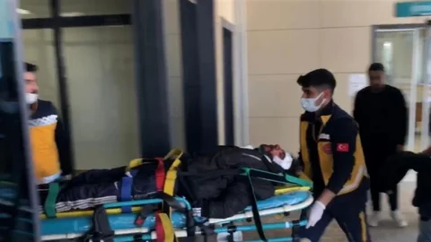 Ceylanpınar'da silahlı saldırıya uğrayan iki genç hastaneye kaldırıldı