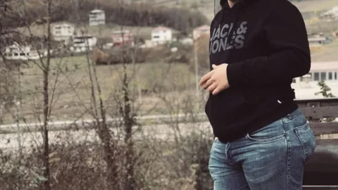 Samsun'da otomobil tırın altına girdi