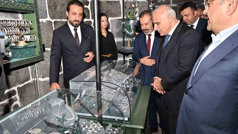 Diyarbakır'da Hasırevi ve El Sanatları Atölyesi açılışı yapıldı