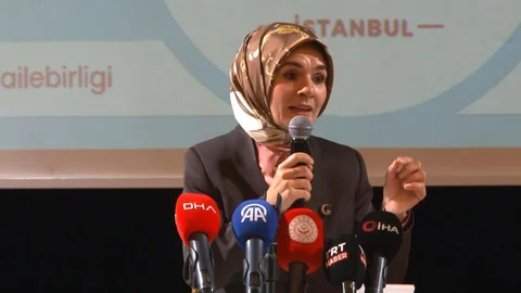 İstanbul'da Dijital Dünyada Çocukların Güvencesi