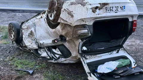 Sakarya'da korkutan kaza