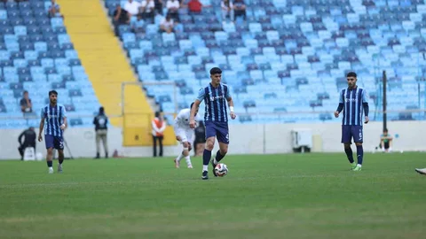 Trendyol 1. Lig'de Adana Demirspor, sahasında Vanspor FK ile karşılaştı ve 4-2 mağlup oldu.