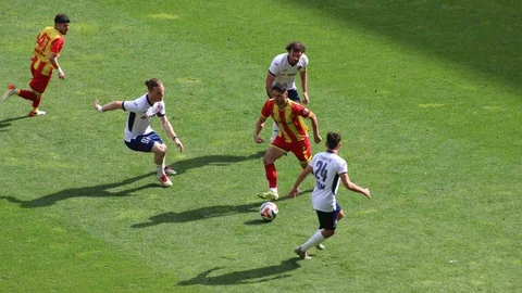 Nesine 2. Lig'de Yeni Malatyaspor, 1461 Trabzon FK'ya 4-0 yenildi.