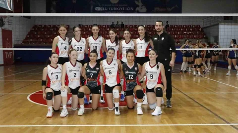 TVF Kadınlar 2. Ligi'nde Düzce Voleybol, Kocaeli Nicomedia Akademi'ye 3-1 mağlup oldu.