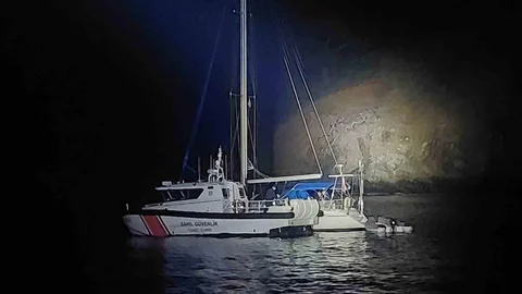 Muğla'da yelkenli teknede 39 göçmen yakalandı