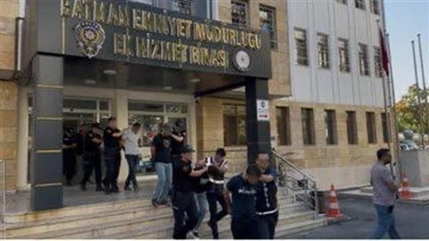 Batman'da uyuşturucu satıcılarına yönelik operasyon düzenlendi.