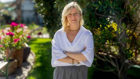 İzmir'de Emojiler Dijital Dünyanın Yeni Nazar Boncukları