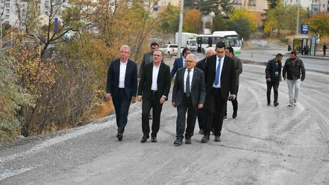 Kayseri'de 100 Milyon TL'lik Yol Yenileme Projesi