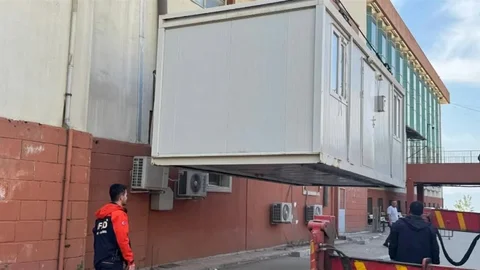 Şırnak'ta yaşam konteyneri desteği