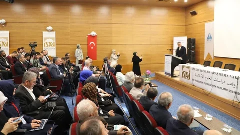 Kütahya'da Postmodernizm ve Din Sempozyumu