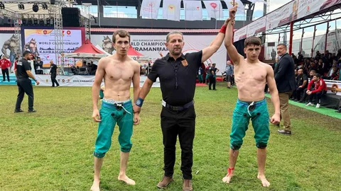 Kahramanmaraş'ta Dünya Karakucak Güreş Şampiyonası
