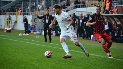Trendyol 1. Lig'de Çorum FK, Boluspor ile 0-0 berabere kaldı.