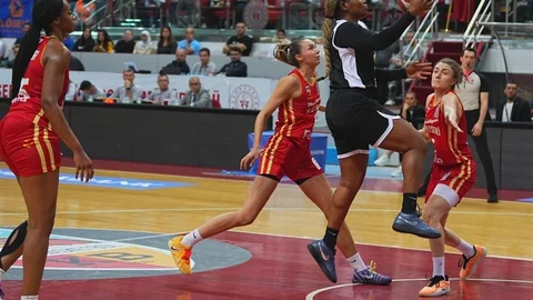 Kayseri'de basketbol maçı heyecanı