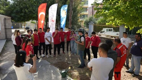 Ticaret ve Sanayi Odası Mesleki ve Teknik Anadolu Lisesi Bahçesinde Fidan Dikimi Gerçekleştirildi