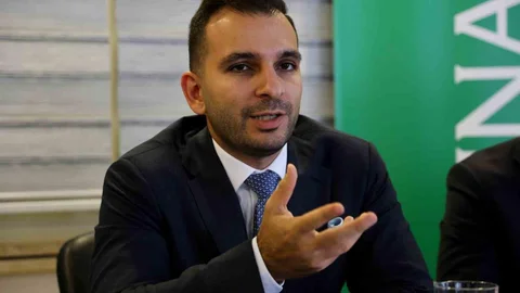 Sürdürülebilir büyümeye odaklanıyor.