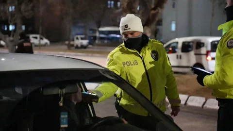 Isparta'da 29 aranan kişi tespit edildi