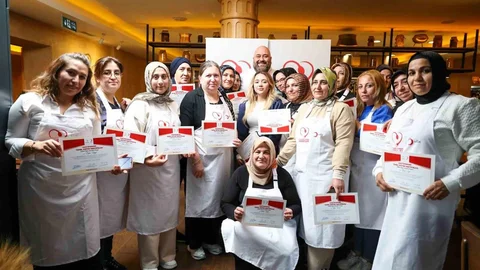 Depremzede Kadınlar İstanbul'da Eğitim Aldı